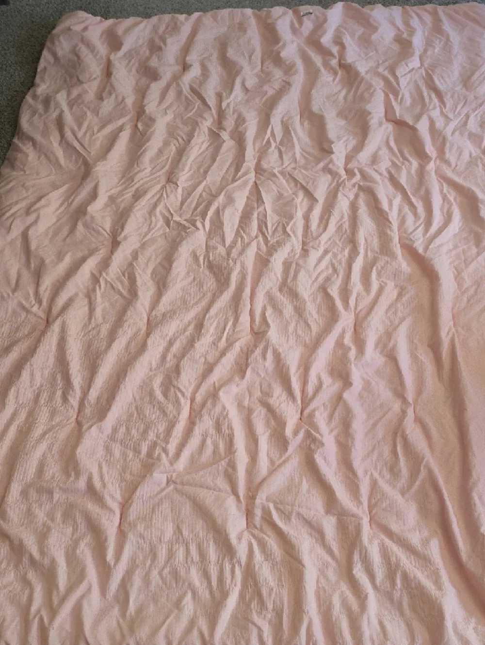 Pillowfort Pink Seersucker Twin Comforter